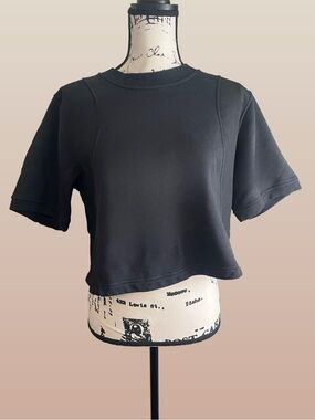 Lululemon Black Cropped Crewneck Sweater Tee - SZ 10
